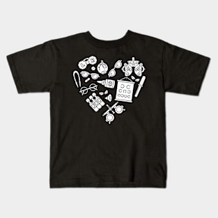 Optician Ophthalmologist Heart Kids T-Shirt